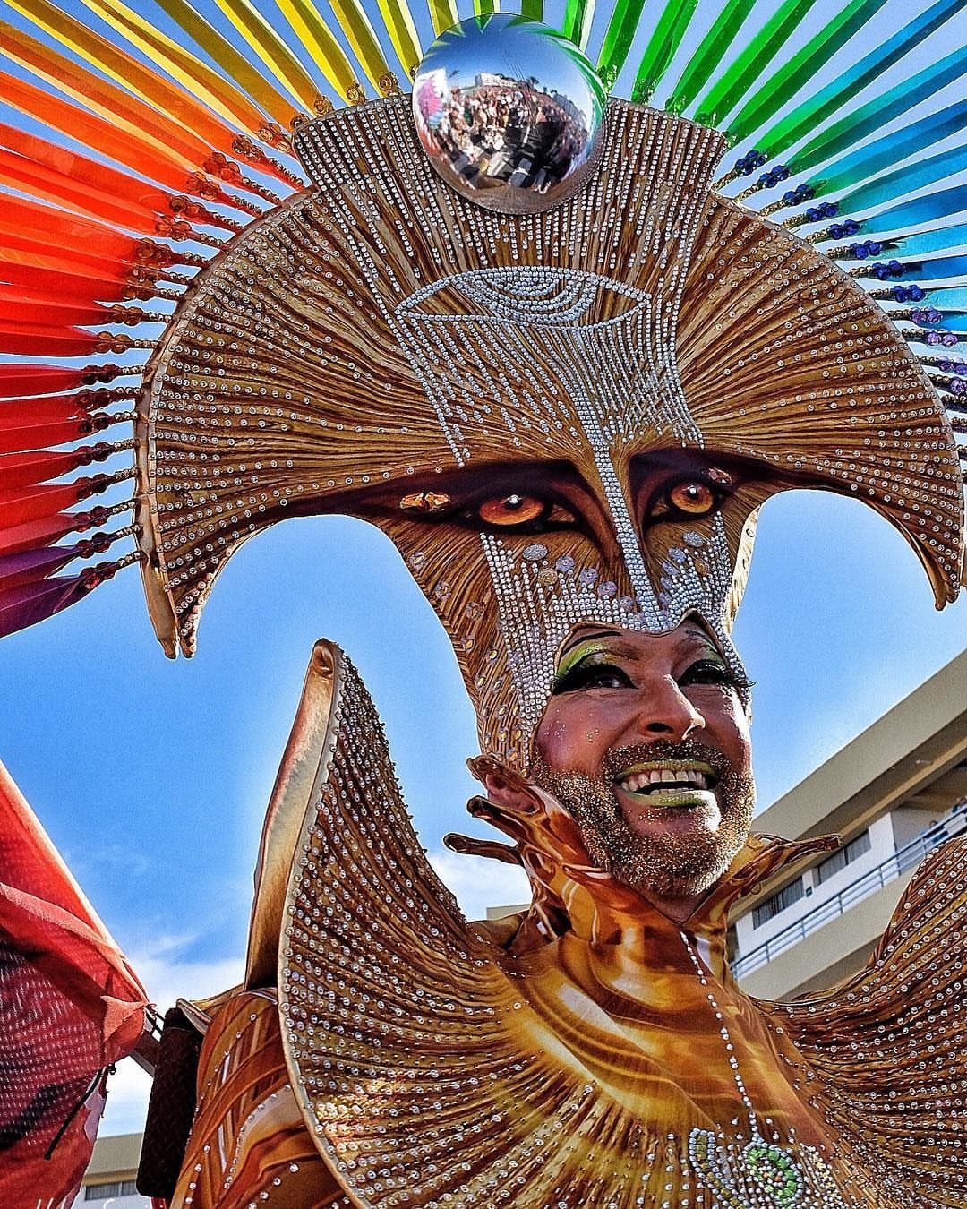 Drag Ybridex, Fred et notre Roger photographe createur 
                  ;-))) Carnaval Sitges 2018