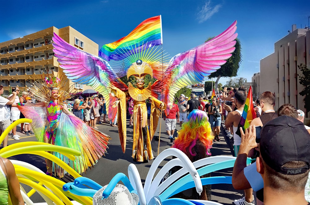 Drag Ybridex - Visitsitges.com - Sitges Carnival Parade 2018